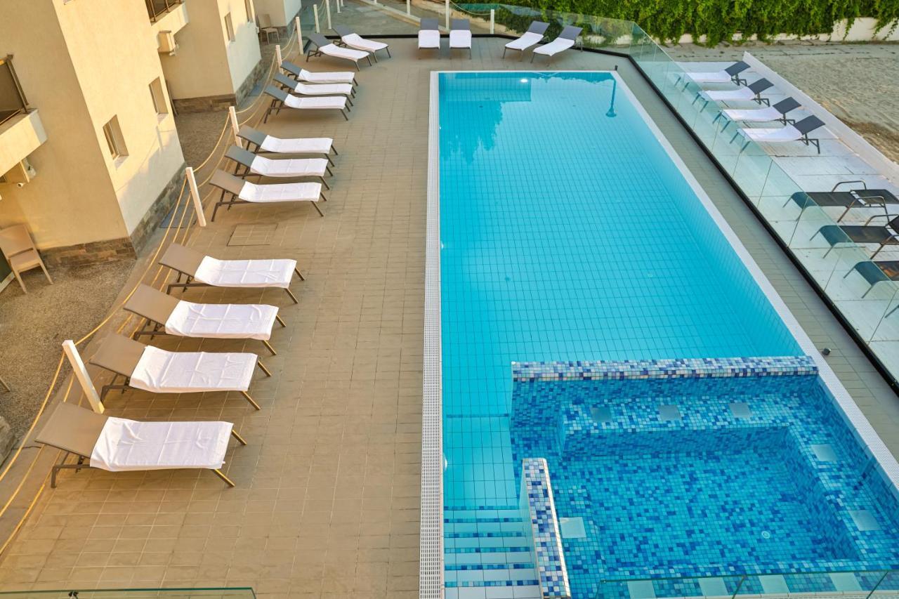 Jijo'S Hotel Mamaia Eksteriør billede