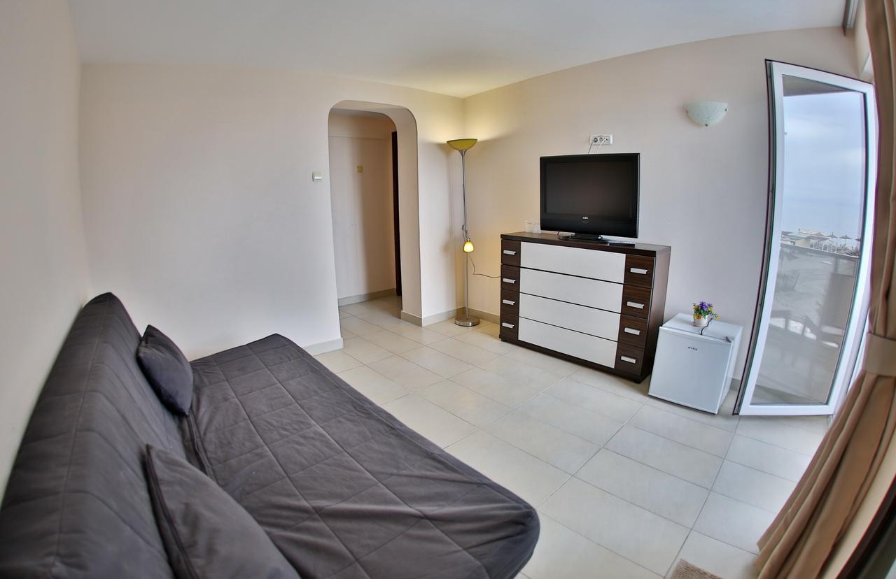Jijo'S Hotel Mamaia Eksteriør billede